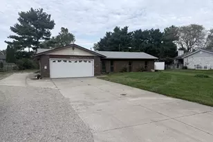 2878 Gateway Dr, Fairfield Township, OH 45011 - Photo 1