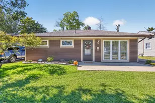 109 E Circle Dr, Mason, OH 45040 - Photo 2