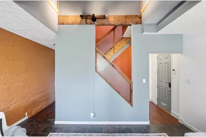 1810 Walker Street, Cincinnati, OH 45202 - Photo 14
