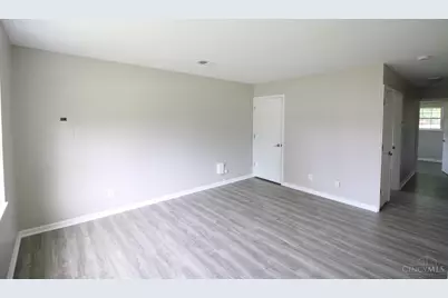3974 Warren Avenue, Fairfax, OH 45227 - Photo 8