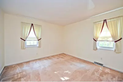 6900 Morrow Cozaddale Road, Hamilton Township, OH 45152 - Photo 30