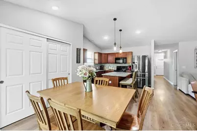 1117 Arbor Springs Drive, Hamilton, OH 45013 - Photo 16