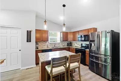1117 Arbor Springs Drive, Hamilton, OH 45013 - Photo 18