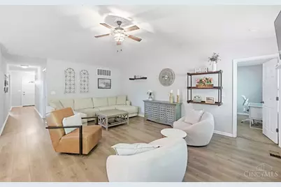 1117 Arbor Springs Drive, Hamilton, OH 45013 - Photo 10