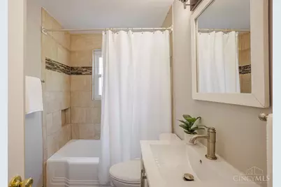 1629 Sutton Avenue, Cincinnati, OH 45230 - Photo 22