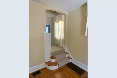 3927 Delmar Avenue, Cheviot, OH 45211 - Photo 6
