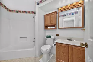 3211 Heritage Square Dr, Colerain Township, OH 45251 - Photo 6