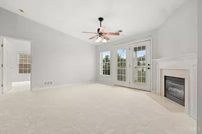 5461 Michelles Oak Court #J, Green Township, OH 45248 - Photo 4