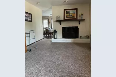 513 Sanders Drive, Hamilton, OH 45013 - Photo 4