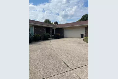 513 Sanders Drive, Hamilton, OH 45013 - Photo 2