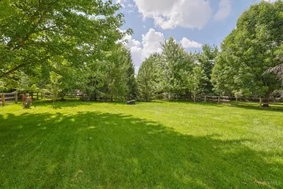6469 Hampshire Trail, Liberty Township, OH 45044 - Photo 54