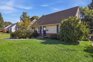 3923 Hemphill Way, Deer Park, OH 45236 - Photo 2