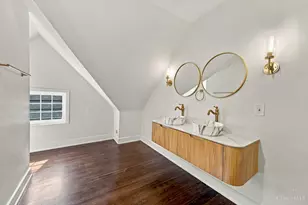 2216 Kemper Ln, Cincinnati, OH 45206 - Photo 32