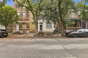 2213 Victor St, Cincinnati, OH 45219 - Photo 1