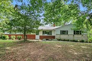 4295 Hutchinson Rd, Green Township, OH 45248 - Photo 1