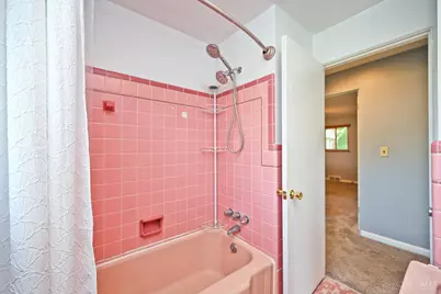 3673 Boomer Road, Cincinnati, OH 45247 - Photo 22