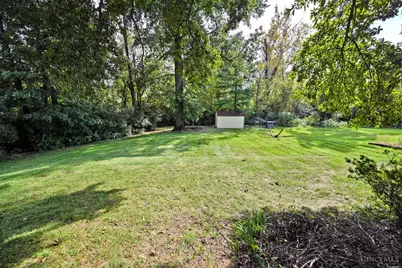 3673 Boomer Road, Cincinnati, OH 45247 - Photo 38