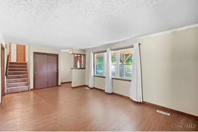 7377 Betsy Ross Court, Hamilton, OH 45011 - Photo 10