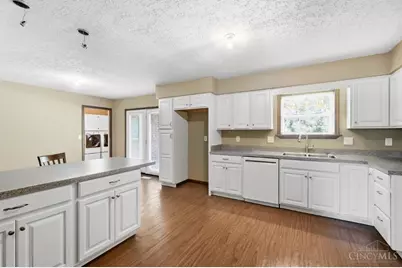 7377 Betsy Ross Court, Hamilton, OH 45011 - Photo 20
