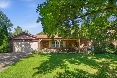 7377 Betsy Ross Court, Hamilton, OH 45011 - Photo 2