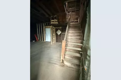 2326 Gladstone Avenue, Cincinnati, OH 45202 - Photo 2