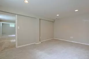1087 Doolittle Ln, Anderson Township, OH 45230 - Photo 24