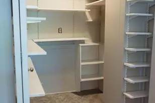 11900 Elmgrove Cir, Springfield Township, OH 45240 - Photo 16