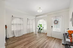 4851 Paddock Rd, Cincinnati, OH 45237 - Photo 6