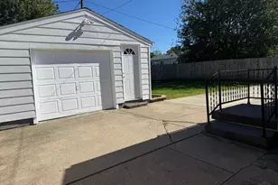 20 Van Buren Dr, Hamilton, OH 45011 - Photo 14