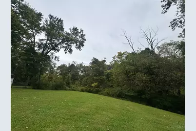 1908 Adams Road, Cincinnati, OH 45231 - Photo 6