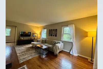 1908 Adams Road, Cincinnati, OH 45231 - Photo 12