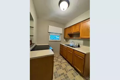 1908 Adams Road, Cincinnati, OH 45231 - Photo 18
