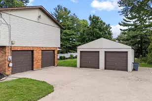 4925 Springdale Rd, Colerain Township, OH 45251 - Photo 2
