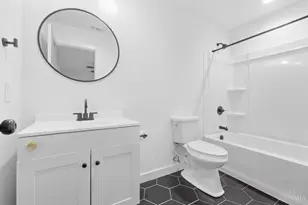 5814 Montgomery Rd, Cincinnati, OH 45212 - Photo 16