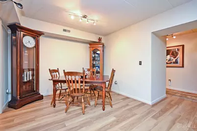 880 Rue De La Paix #A28, Cincinnati, OH 45220 - Photo 12