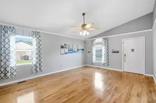 319 Terrace Ct, Trenton, OH 45067 - Photo 4