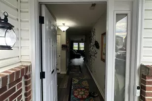 5316 Vly Vw Dr, Hamilton Township, OH 45152 - Photo 2