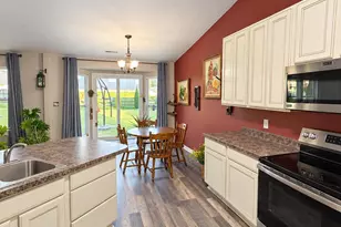 5316 Vly Vw Dr, Hamilton Township, OH 45152 - Photo 6