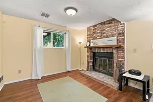 5686 Farm Field Dr, Deerfield Township, OH 45040 - Photo 4