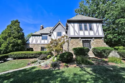 524 Ludlow Avenue, Cincinnati, OH 45220 - Photo 2