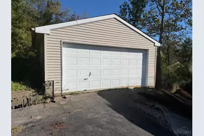 6820 Blue Rock Road, Colerain Township, OH 45247 - Photo 18