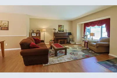 8410 Sunrise Avenue, Springfield Township, OH 45231 - Photo 4