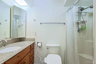 281 Carriage Cir Dr, Springdale, OH 45246 - Photo 16