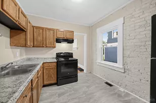 2949 Mignon Ave, Cincinnati, OH 45211 - Photo 6
