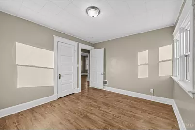 2949 Mignon Avenue, Cincinnati, OH 45211 - Photo 2