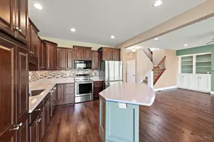 1118 Hayward Cir, Miami Township, OH 45150 - Photo 14