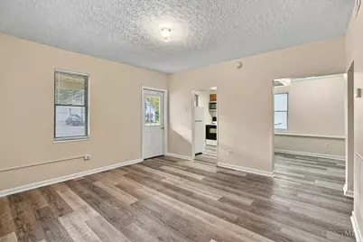 813 S College Avenue, Oxford, OH 45056 - Photo 4