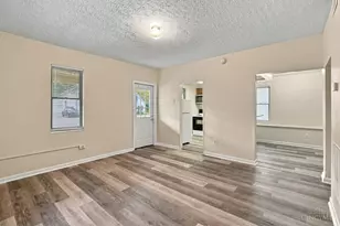 813 S College Ave, Oxford, OH 45056 - Photo 4