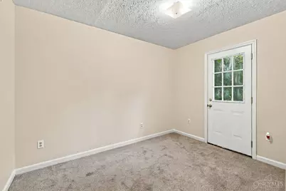 813 S College Avenue, Oxford, OH 45056 - Photo 18