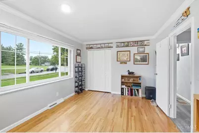 9596 Leebrook Drive, Springfield Township, OH 45231 - Photo 32